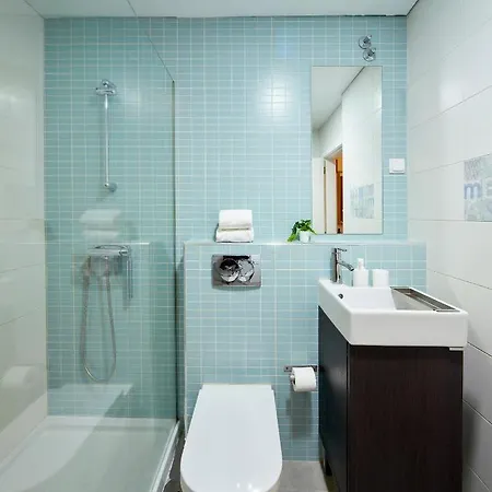 Old Town Apartment *